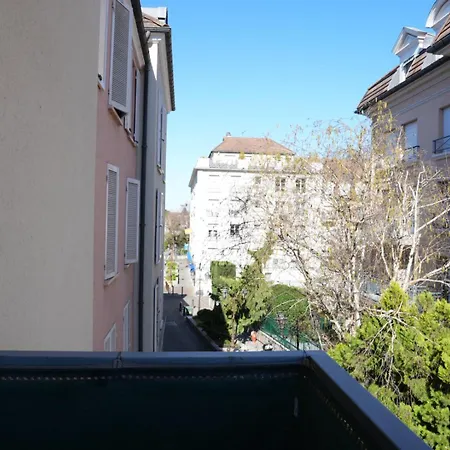 Chez Leela * Poissy